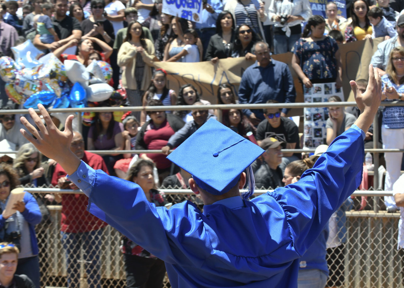 060619 Lompoc graduation 18.jpg